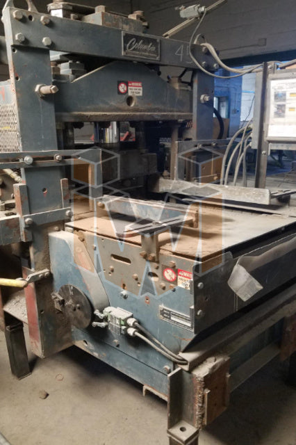 Columbia 4 way Splitter