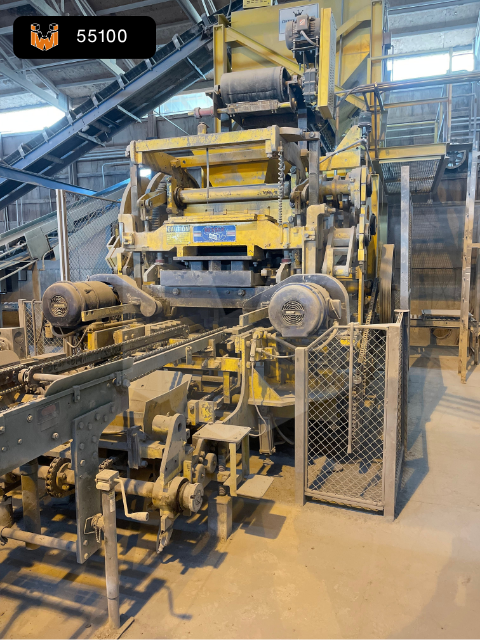 Besser V3-R block machine