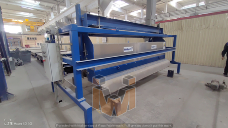 For producing precast walls (solid or multi-layer), slabs and other precast flat elements