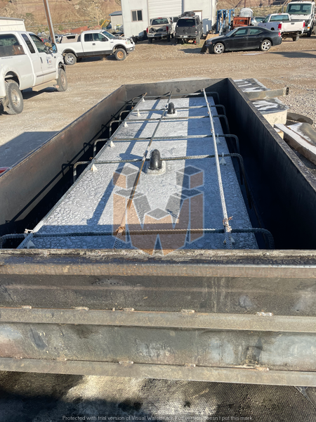 Combo form: water trough or feed bunk form