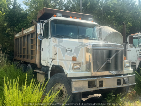 Volvo Tri-axle Dump Truck