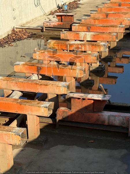 Hamilton Form Casting Bed Equipment