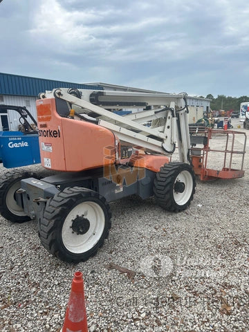 Snorkel Articulating Boom Lift: 40-50'