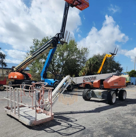 Snorkel Telescopic 4WD 45-50' Boom Lift