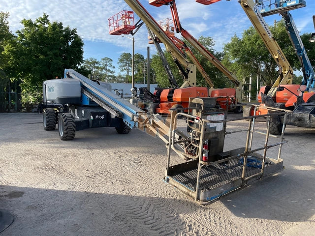 Genie Telescopic Boom Lift 65-70'