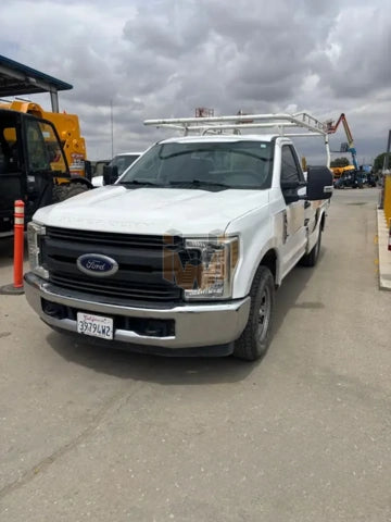Ford F250REGXLGRWD Truck
