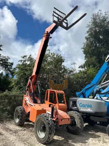 SkyTrack Variable Reach Forklift 6000# 40-49'