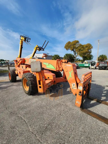 Xtreme Variable Reach 53'-69' Forklift 12000#