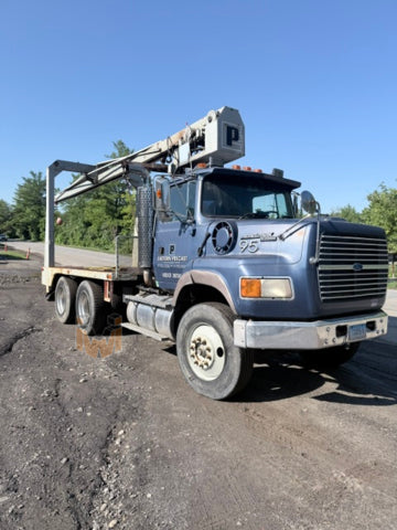 Ford LN900 w/6 Ton Avon Unloader