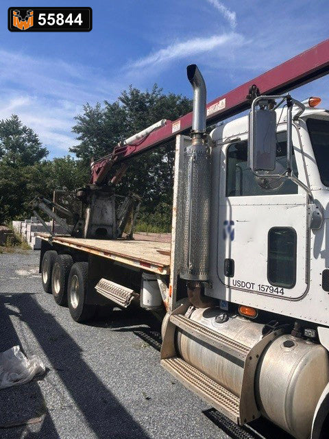 Peterbilt 357 boom truck