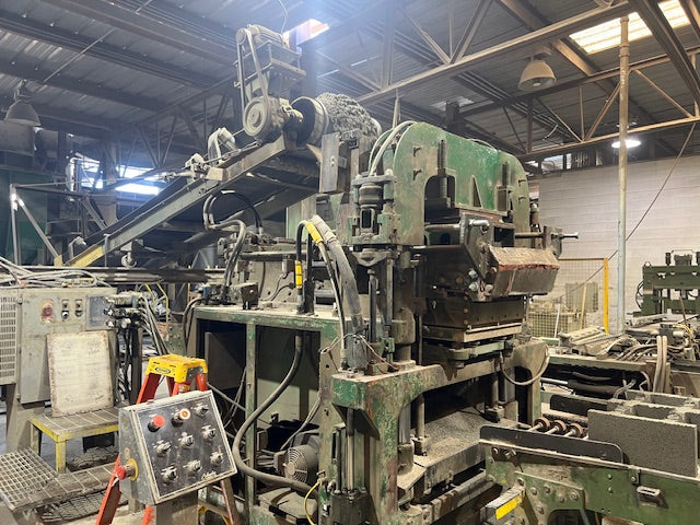 Columbia 16HF Block machine