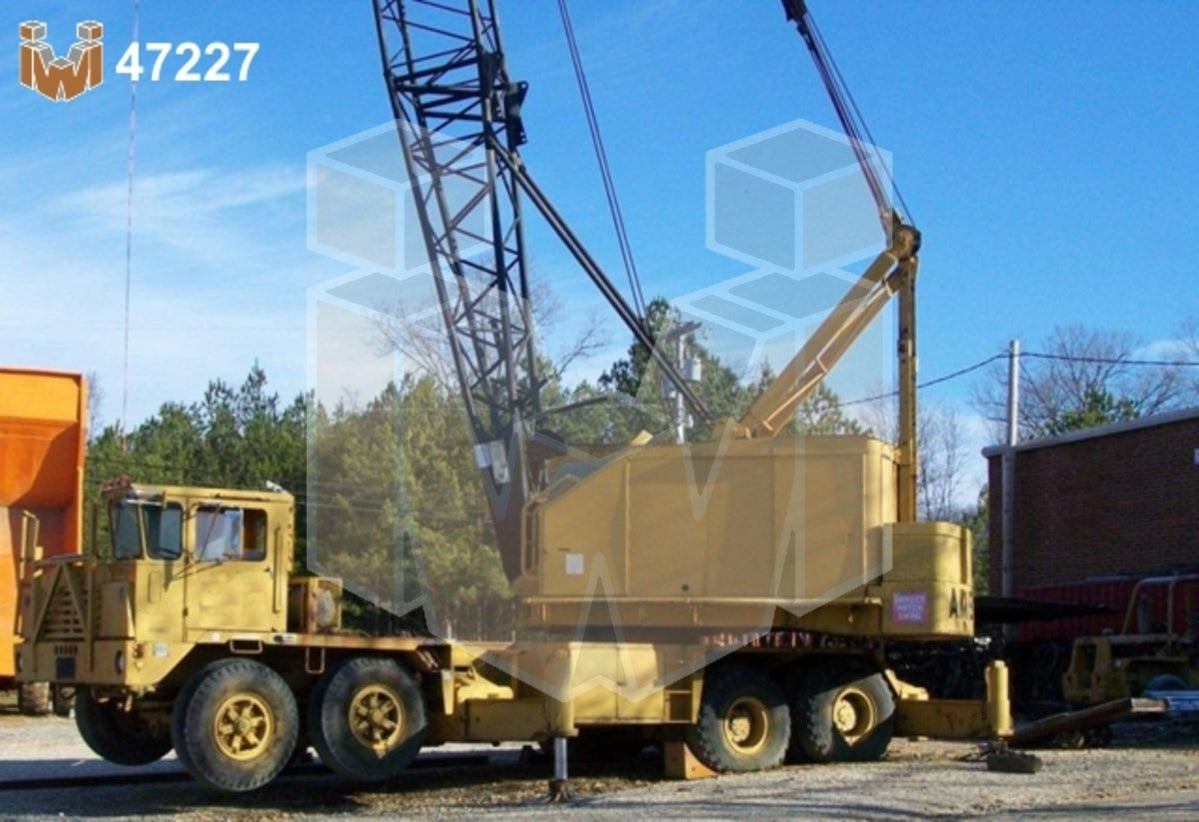 American 5530 Truck Crane