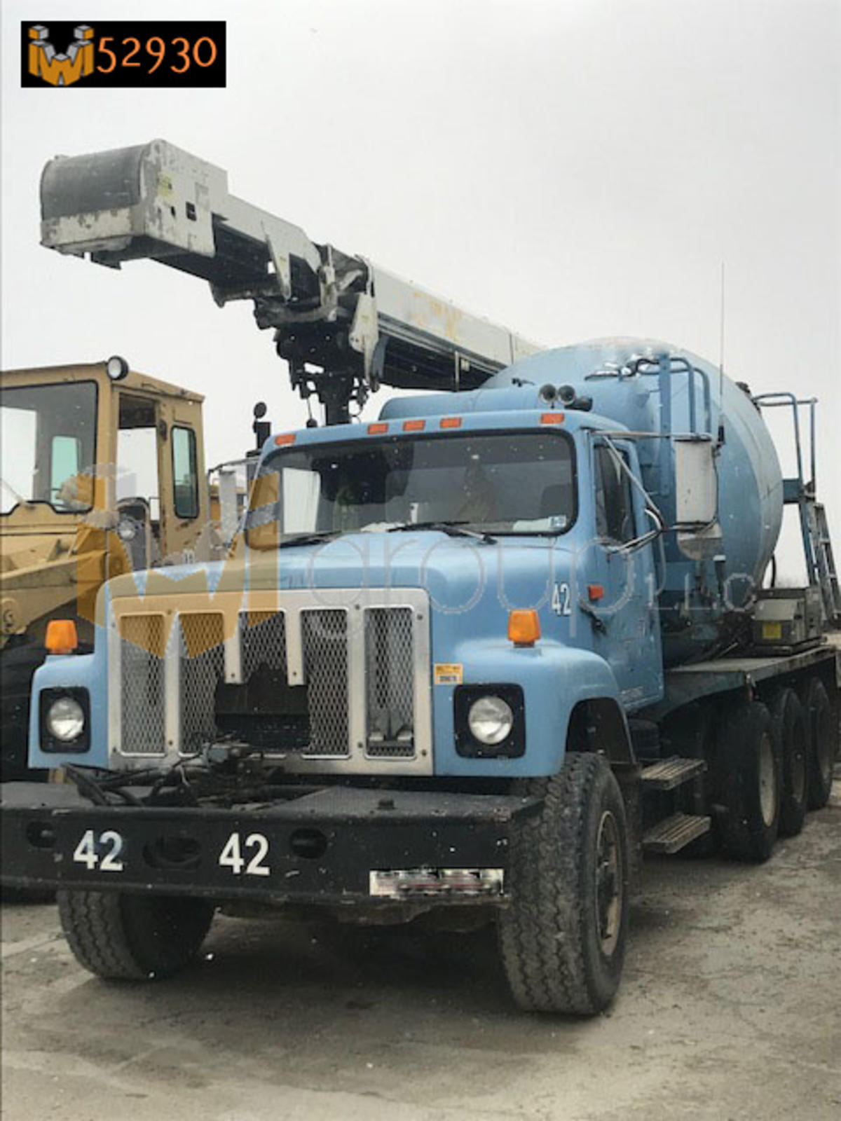 International Ready Mix Truck 52930