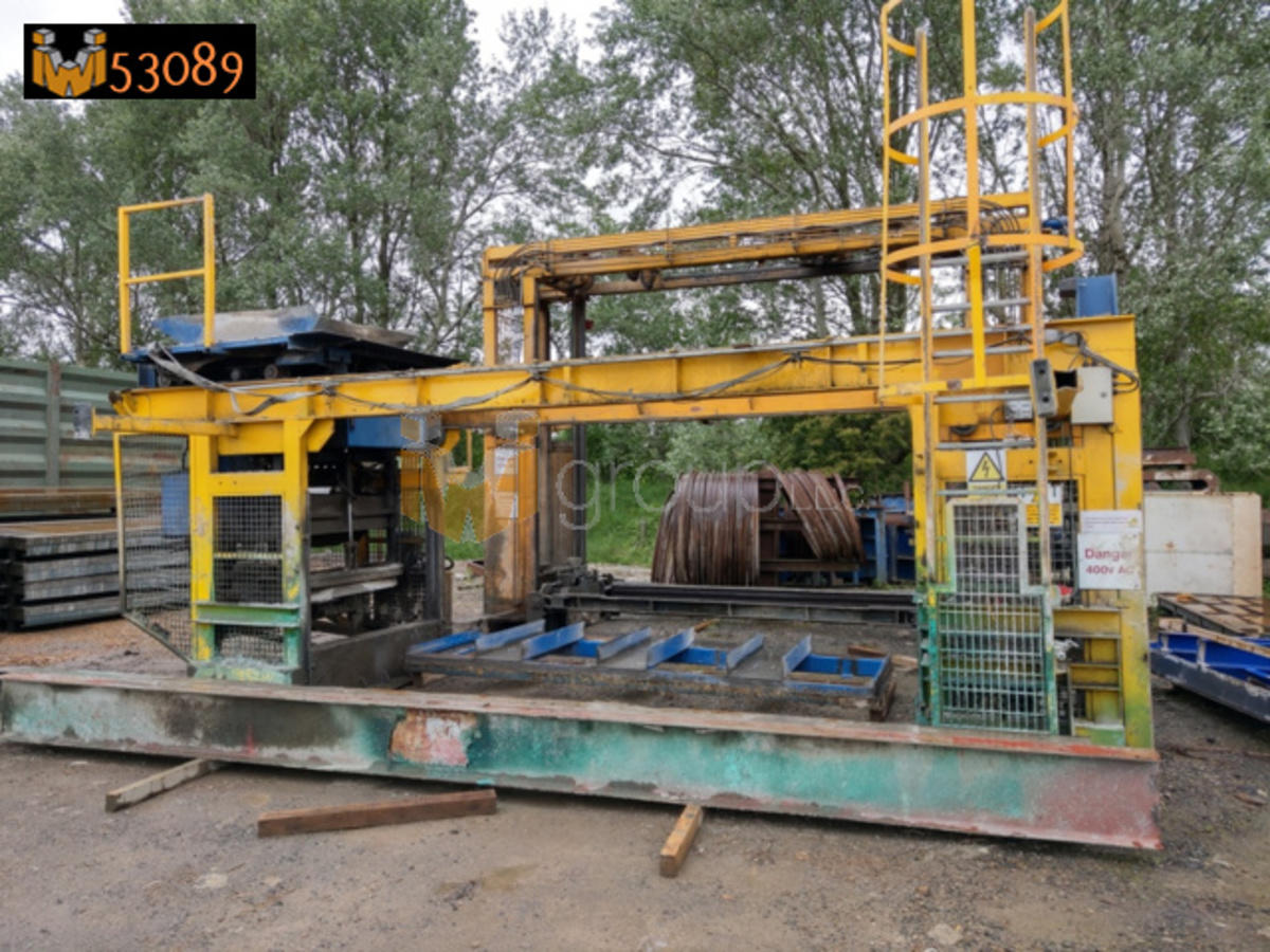 Coote Rotoscreed and Pallet Handler System