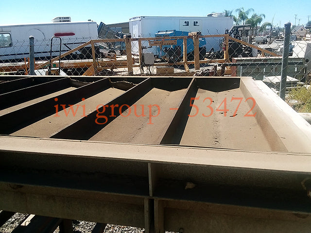 Helser Wall Cap Gang Mold