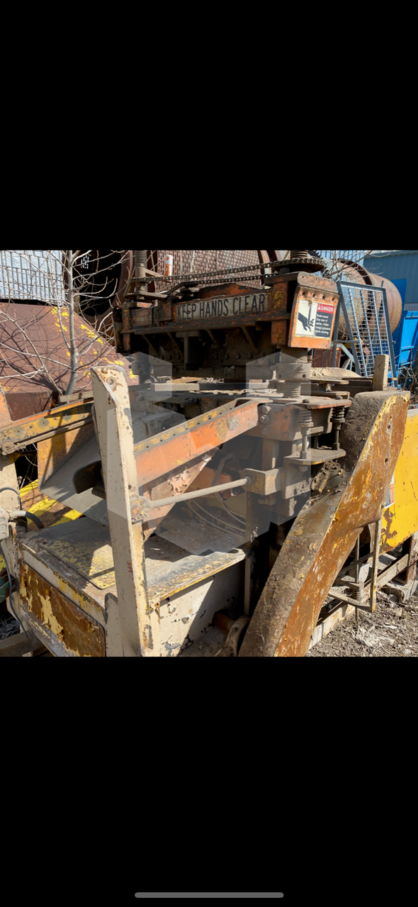 E & R CM-24-HS Splitter