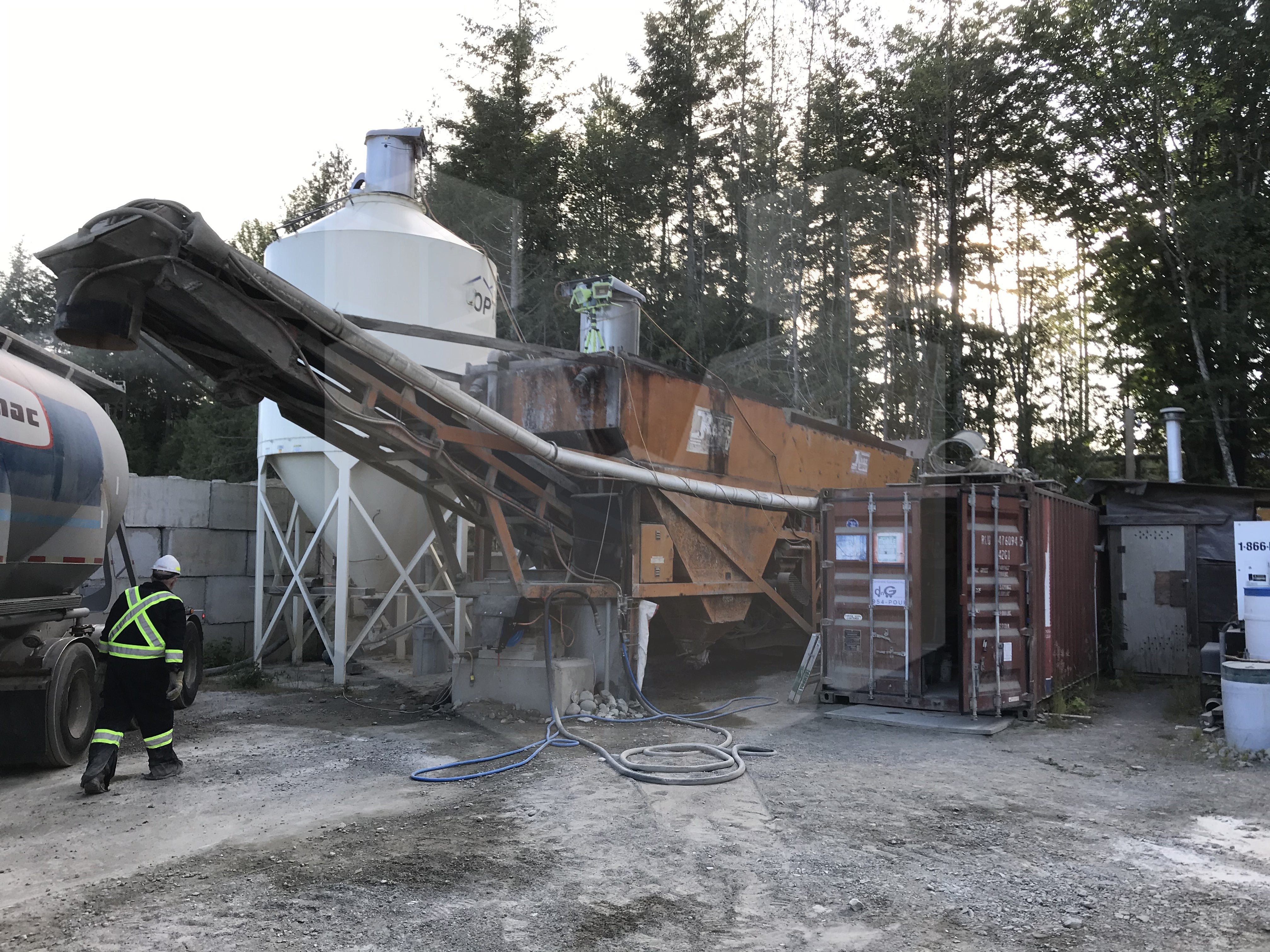 Ross Mobile 100 batch plant