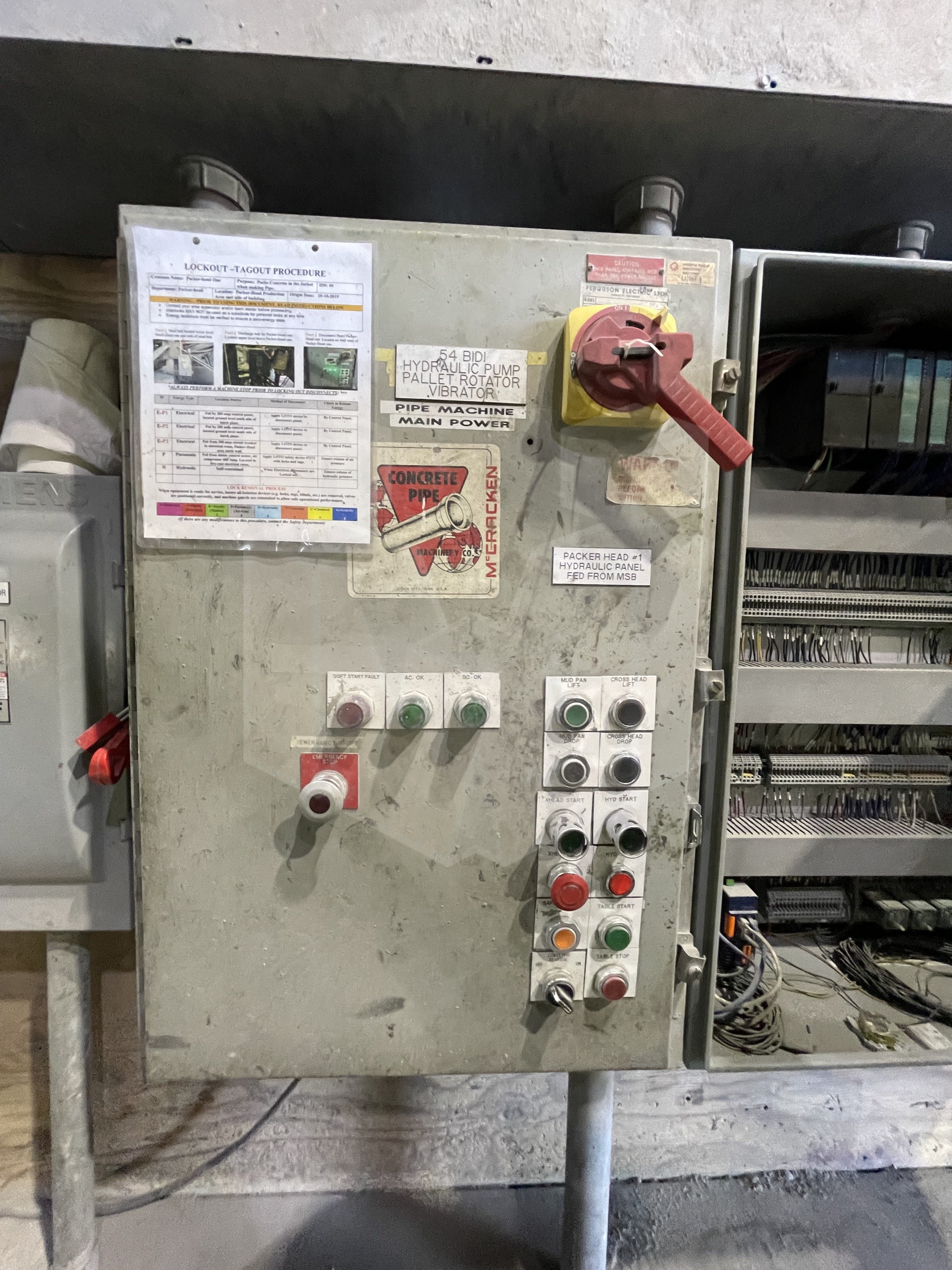 Hydrotile PH8-60 packerhead machine