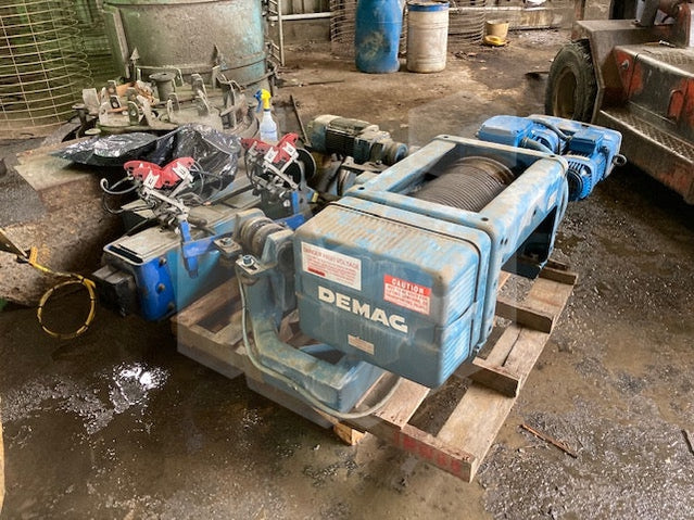 Demag hoist
