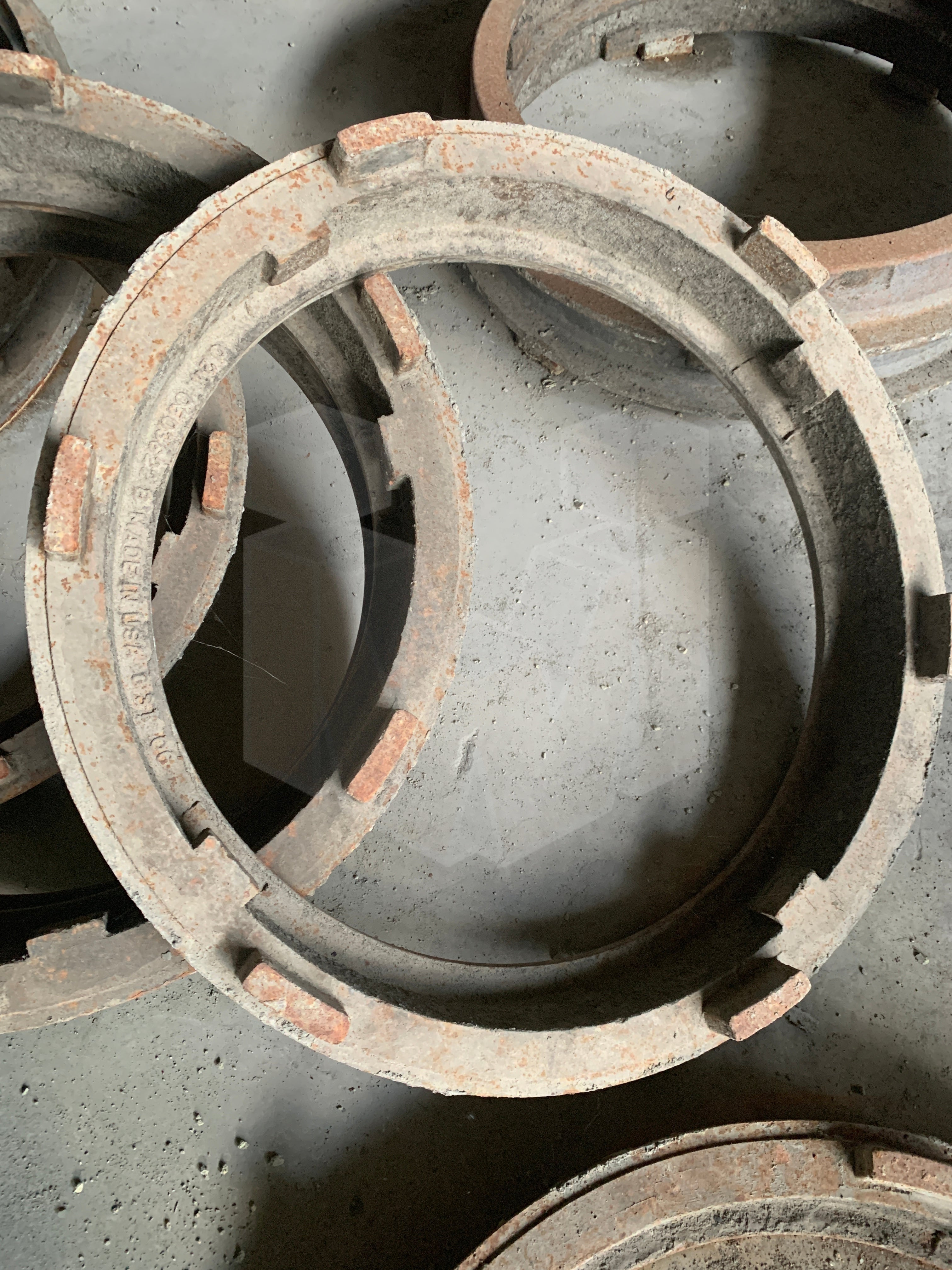Besser Single offset rings