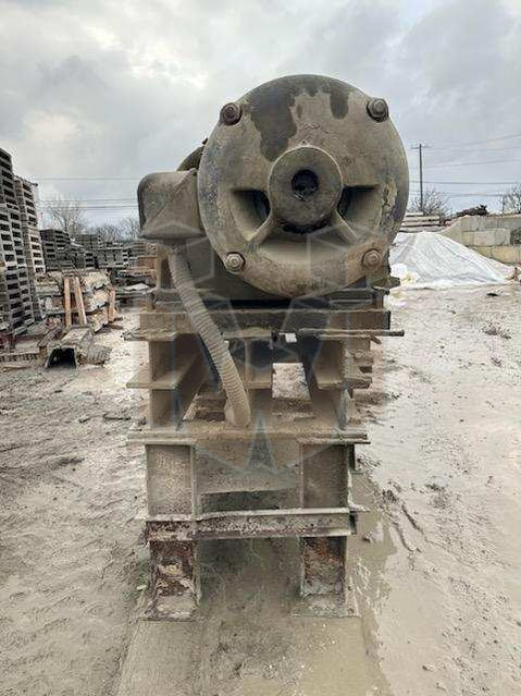 Stearns 54 cubic foot mixer