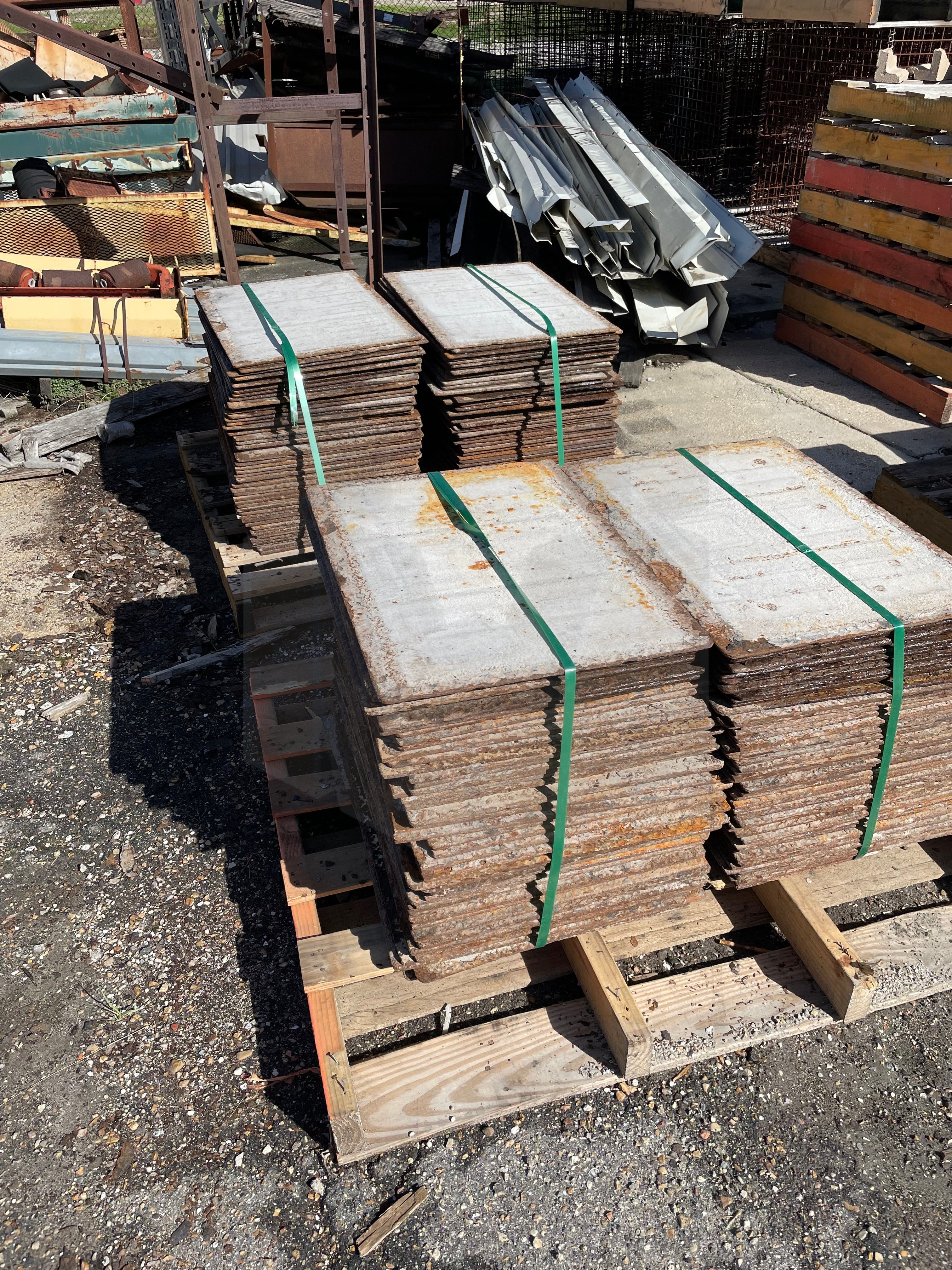 2,000 (18 1/2 x 26) Pallets