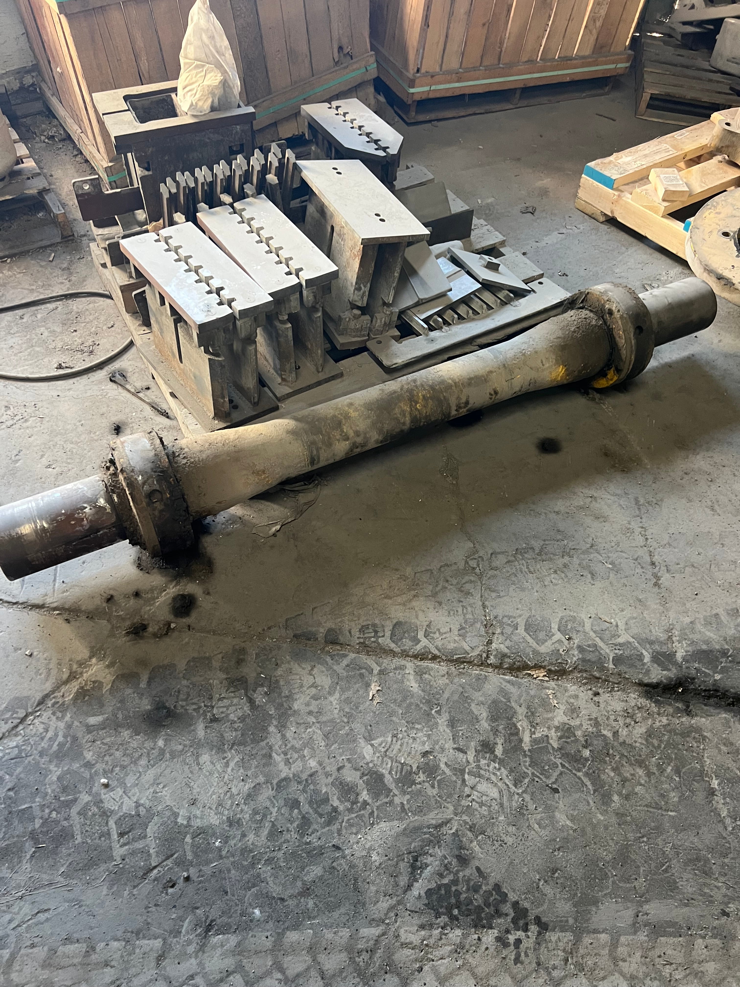 Besser V3-12 block machine