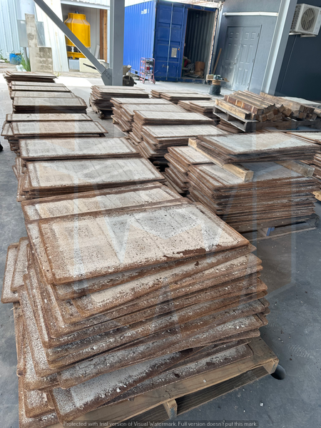 3,000 (18 1/2 x 37) pallets