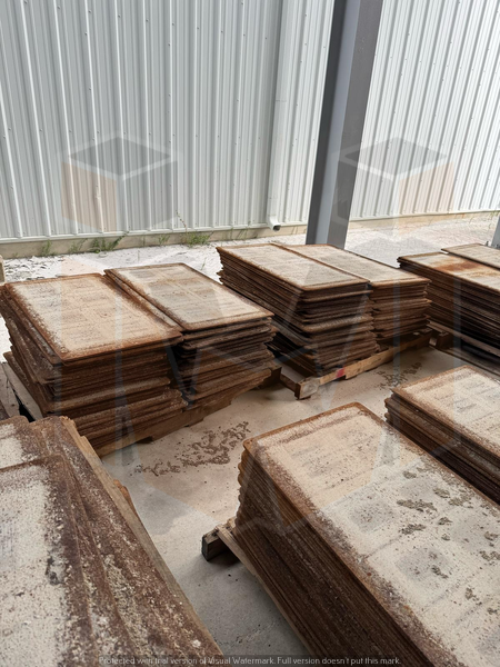 3,000 (18 1/2 x 37) pallets