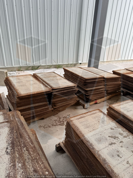 3,000 (18 1/2 x 37) pallets