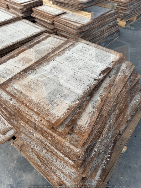 3,000 (18 1/2 x 37) pallets