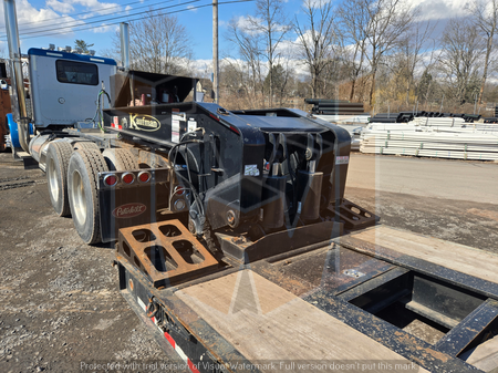 Kaufman 55 ton detachable gooseneck trailer