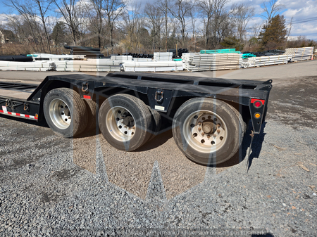 Kaufman 55 ton detachable gooseneck trailer