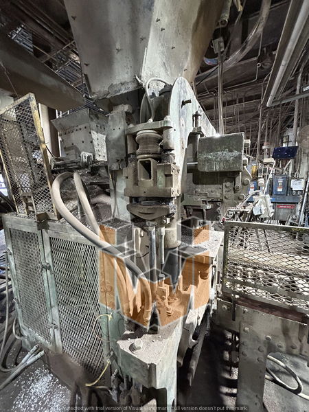 Columbia 16HF block machine