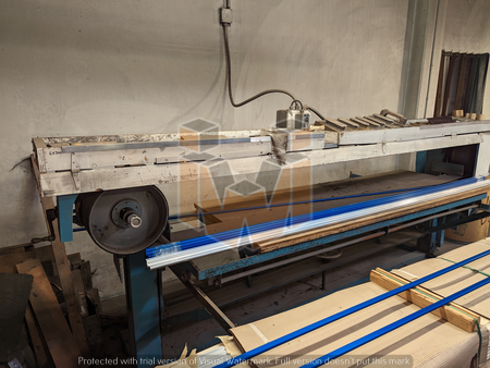 Timesaver TOP 30 speedbelt sander with dust collector package