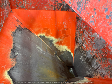Concrete bucket