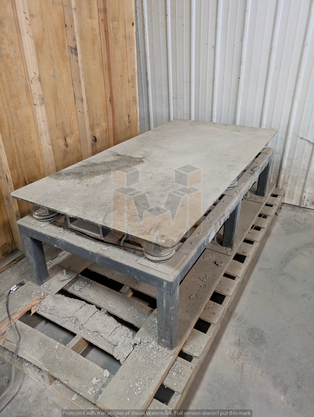 Vibrating Table
