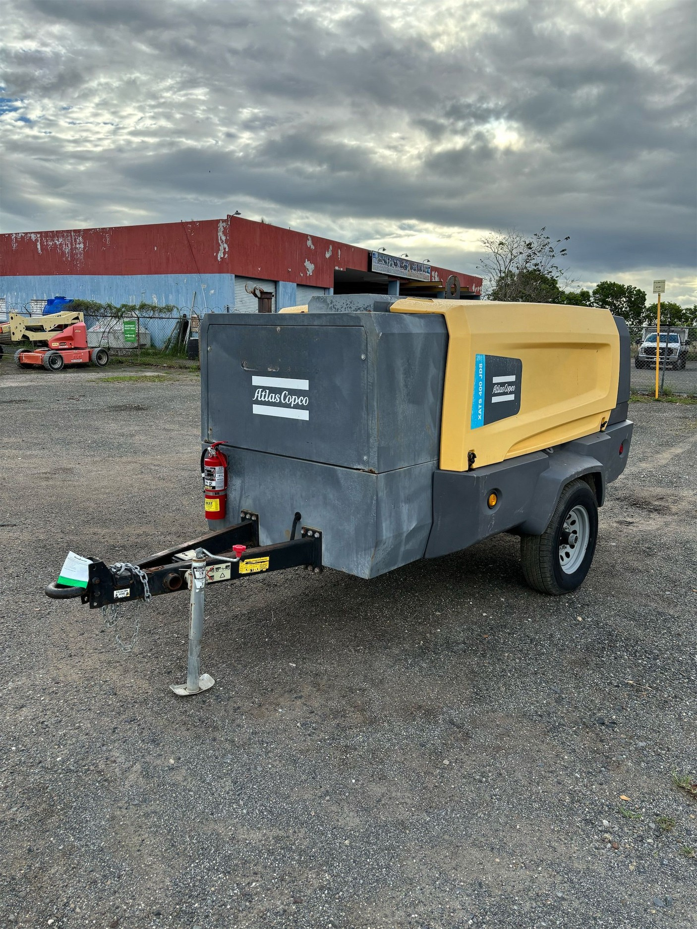 Atlas Copco Air Compressor: 400-445 cfm diesel