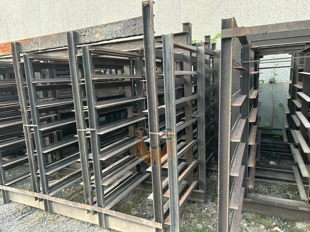 52 (2 bay/7 high/3wide) block racks