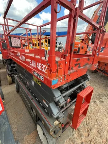 SkyJack Scissor Lift 30-35' Electric 46-48" Wide