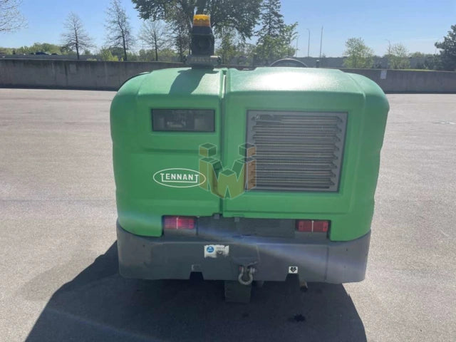Tennant S30 Rider Sweeper