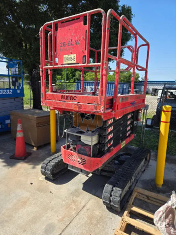 Reach Master Tracked Scissor Lift 25-27'