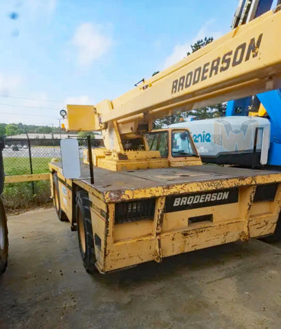 Broderson IC-200-3G Industrial 15 Ton Crane