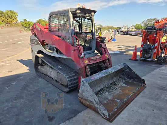 Takeuchi TL12V2-CR Track Loader