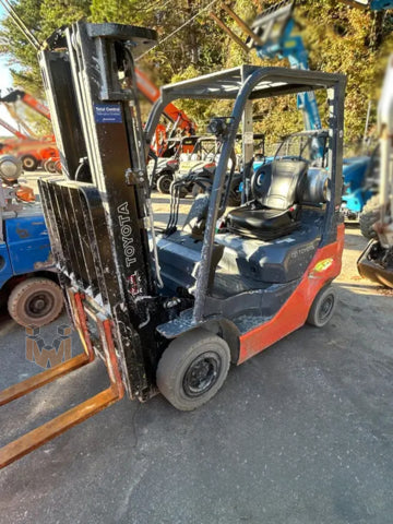 Toyota Gas L/P Warehouse Forklift 3000#