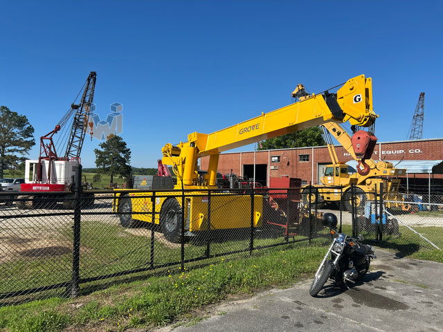 Grove 2535 Crane