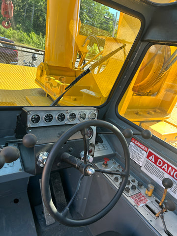 Grove 2535 Crane