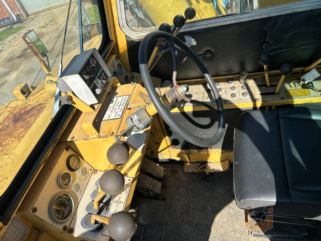 Grove RT65S Crane