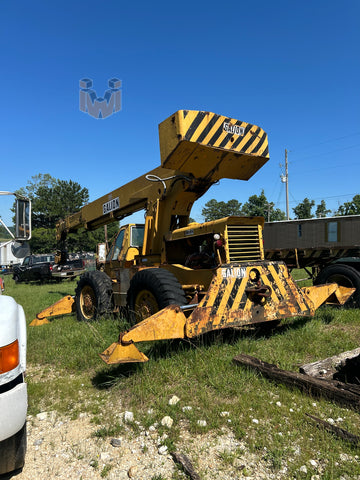 Galion 15-Ton Rough Terrain Crane