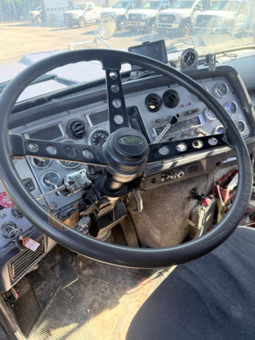 Ford LN900 w/6 Ton Avon Unloader